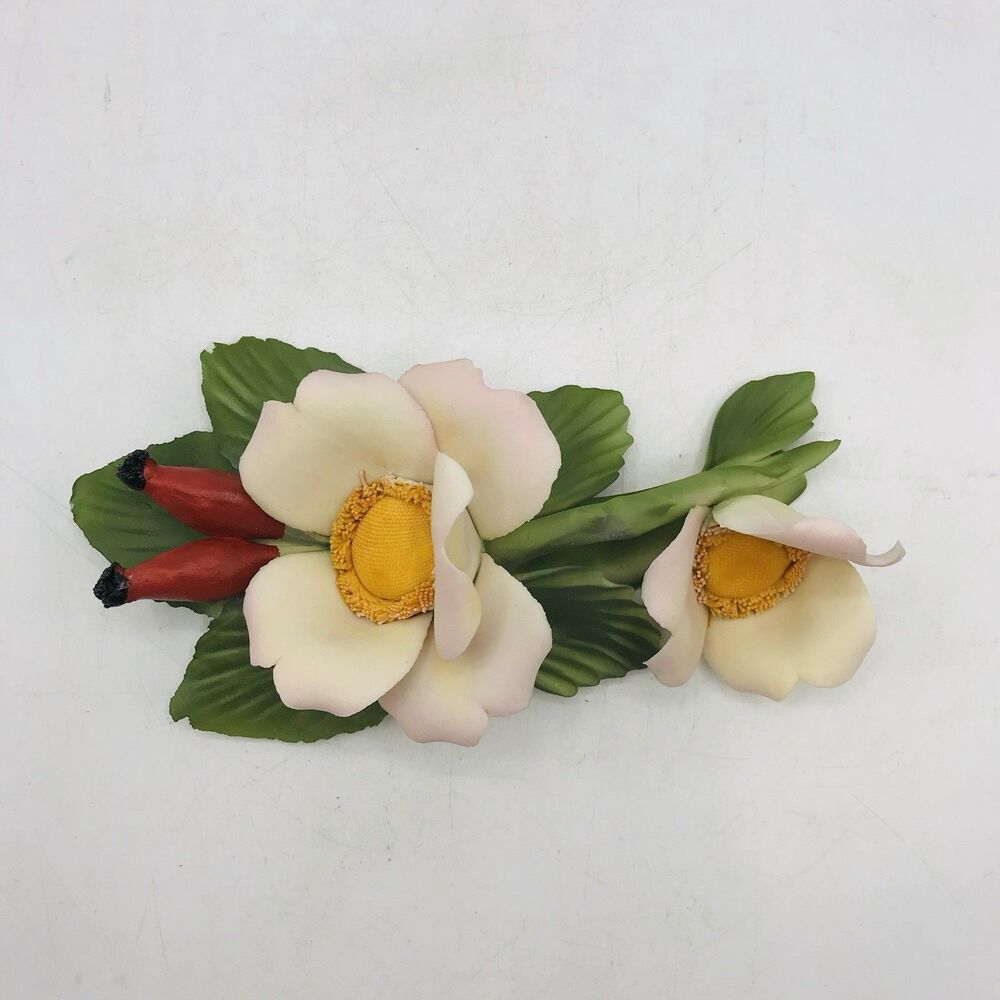 Vtg 1985 Franklin Mint Capodimonte "Sweetbrier" Porcelain Pink Rose Italy